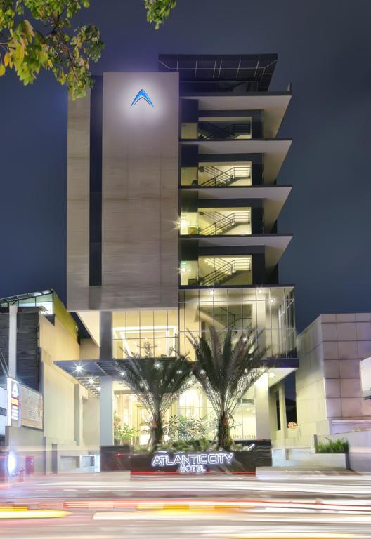 Atlantic City Hotel Bandung Buitenkant foto
