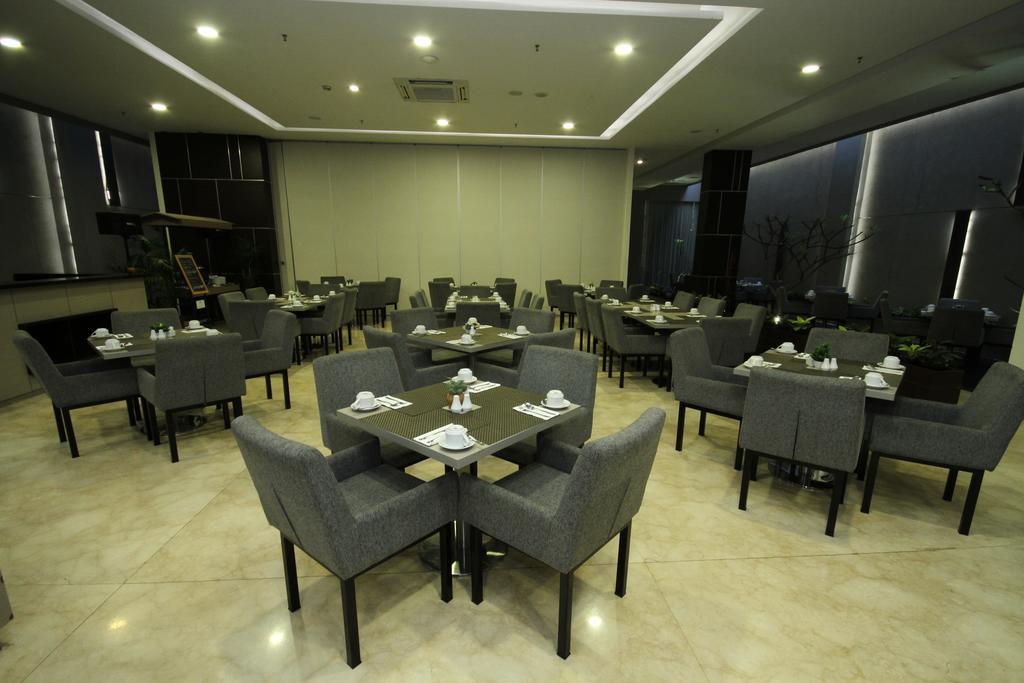 Atlantic City Hotel Bandung Buitenkant foto