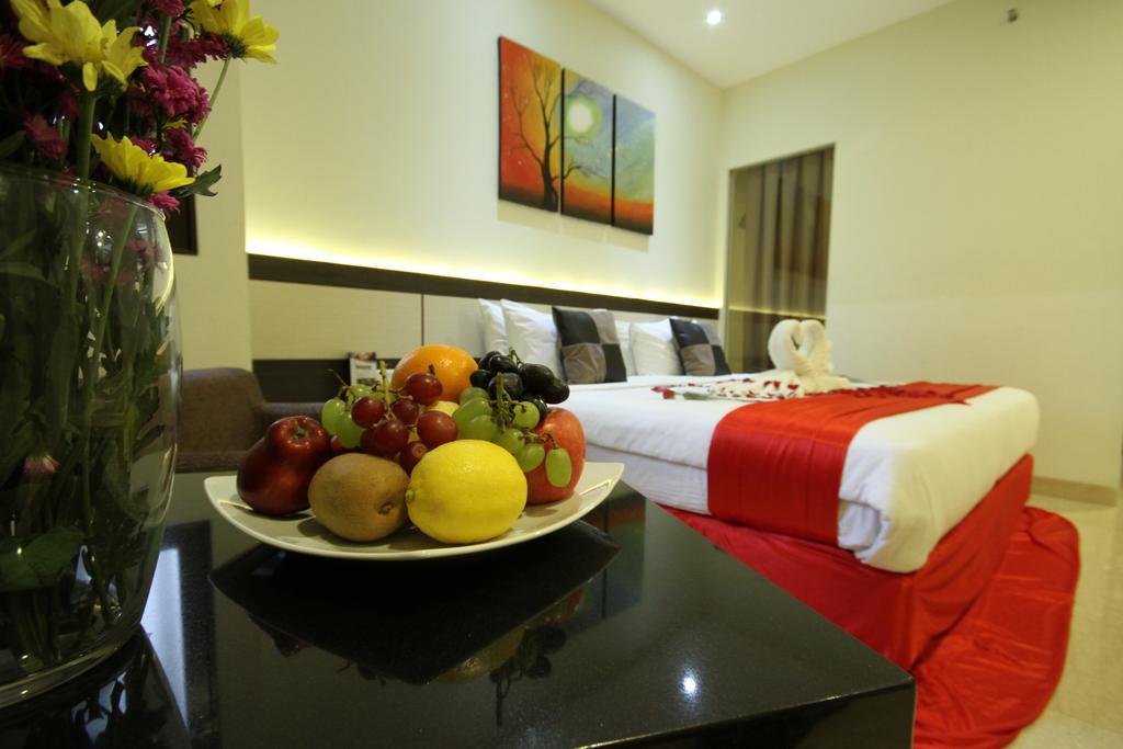 Atlantic City Hotel Bandung Buitenkant foto