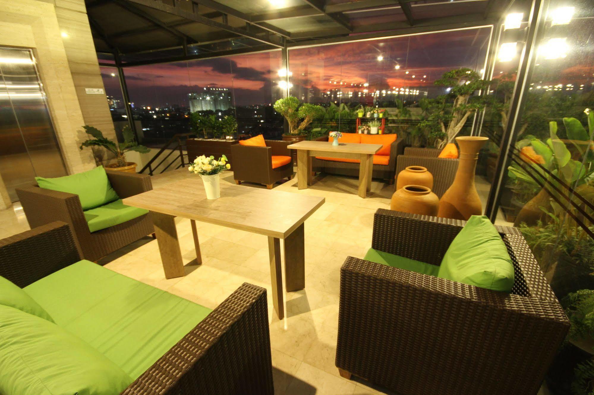Atlantic City Hotel Bandung Buitenkant foto