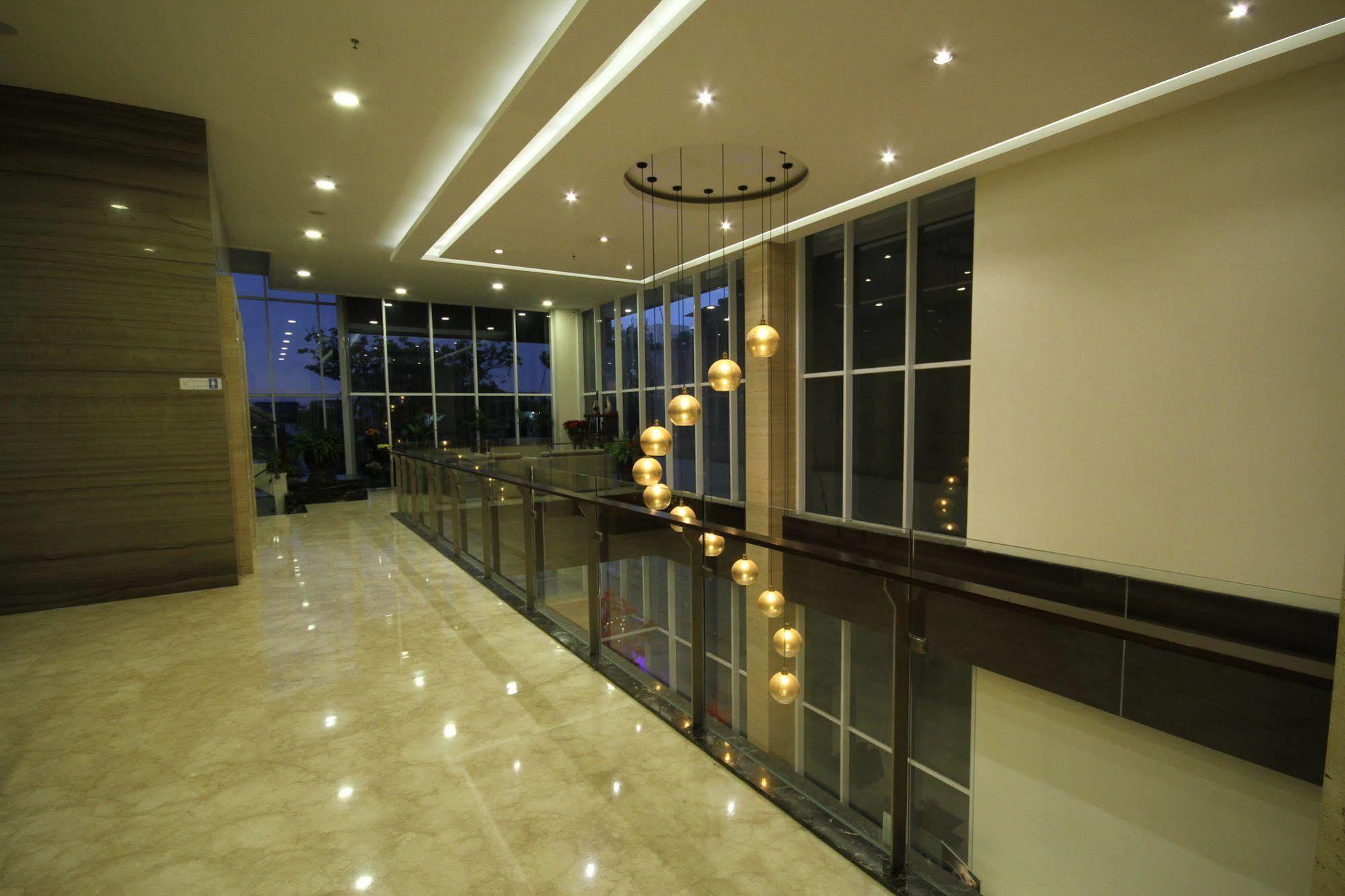 Atlantic City Hotel Bandung Buitenkant foto
